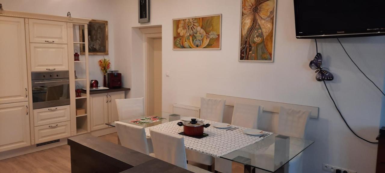 Apartman Ostry Vrsok V Starom Smokovci Apartment Vysoke Tatry Exterior photo